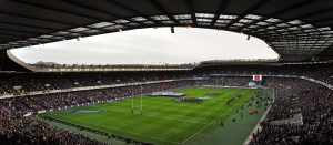 Le Murrayfield Stadium, plus communément appelé Murrayfield, est une enceinte essentiellement dédiée au rugby à XV et localisé à Édimbourg.